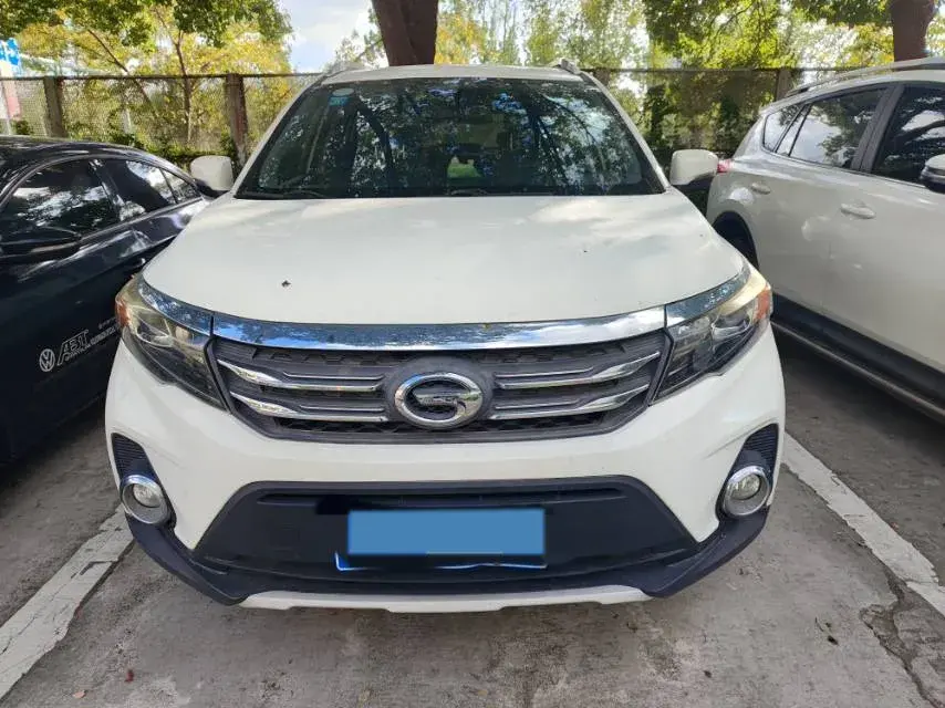 2017 GAC TRUMPCHI thumbnail 2