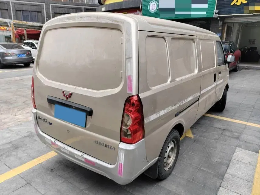 2020 WuLing RongGuang EV BEV 41.6KWH,autocango,china used car exporter,china ev exporter,chinese used car exporter,chinese used ev exporter