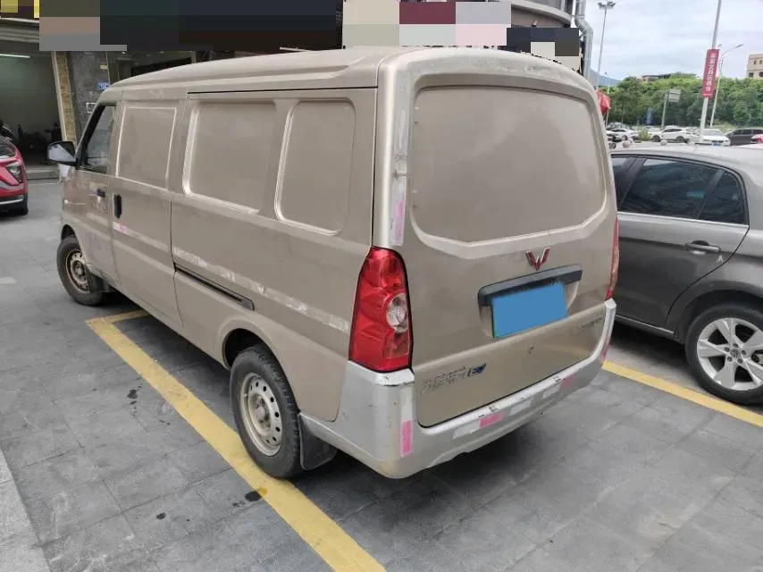 2020 WuLing RongGuang EV BEV 41.6KWH,autocango,china used car exporter,china ev exporter,chinese used car exporter,chinese used ev exporter