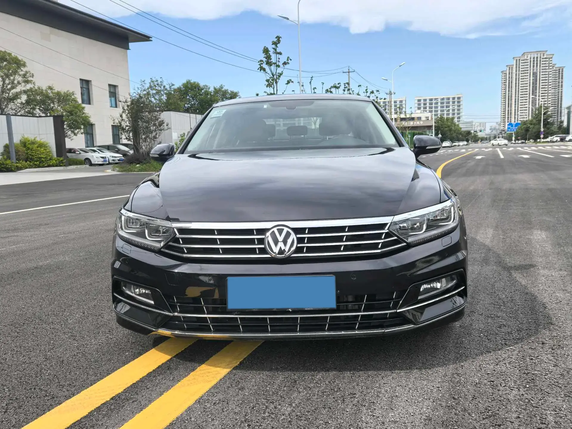 2019 VOLKSWAGEN MAGOTAN thumbnail 2