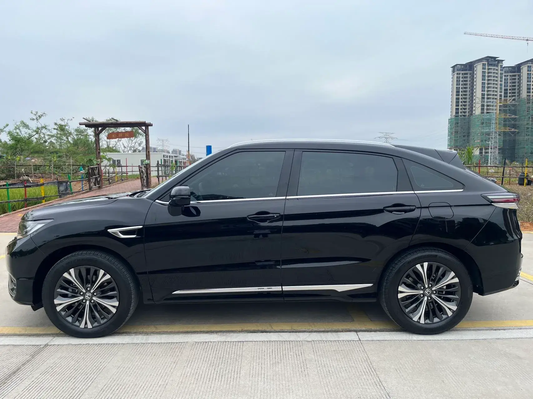 2020 HONDA UR-V thumbnail 3