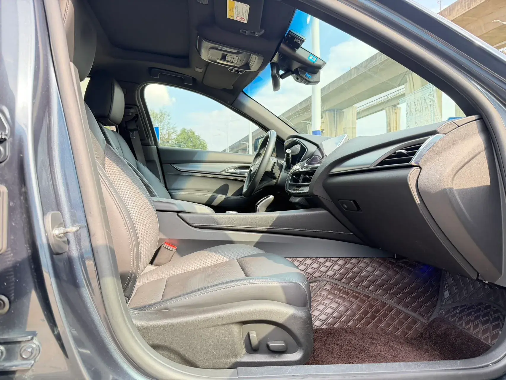 2021 CADILLAC CT5 thumbnail 4