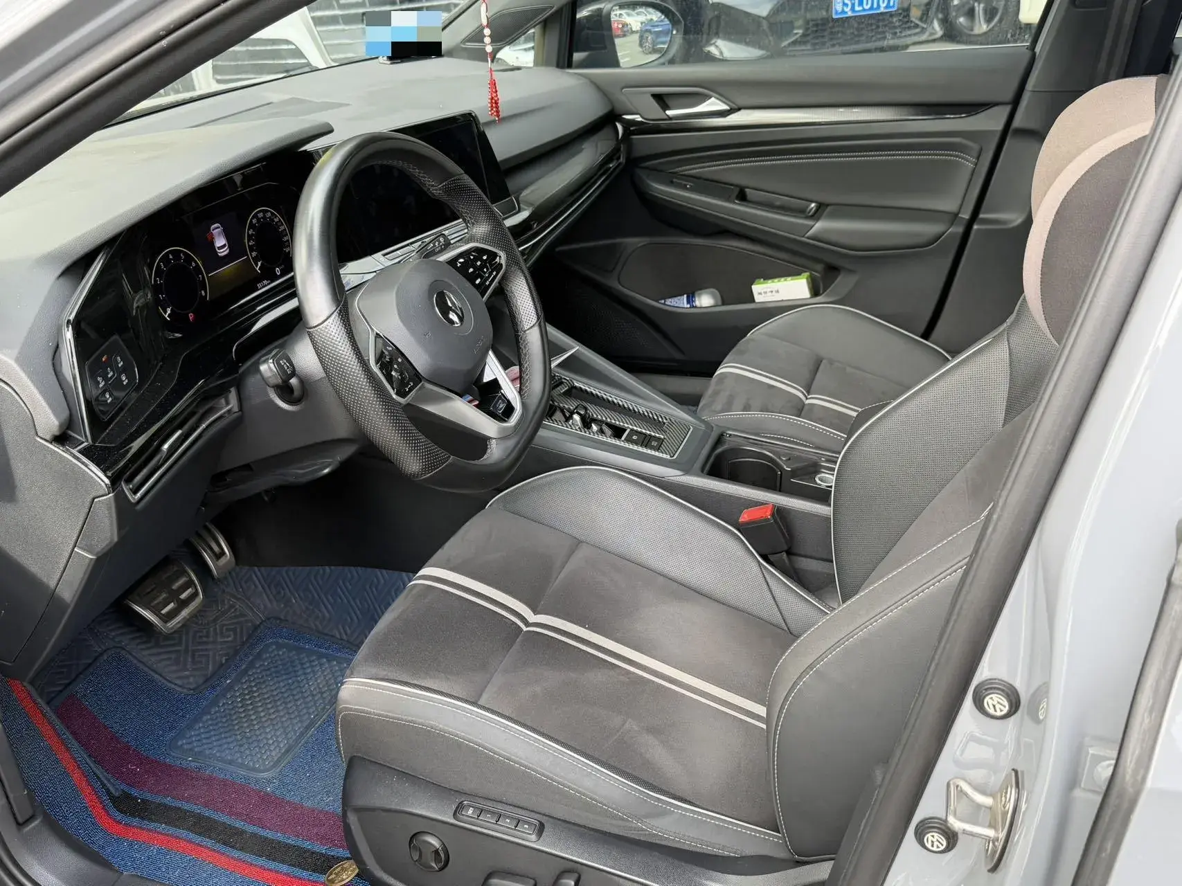 2021 VOLKSWAGEN GOLF thumbnail 4