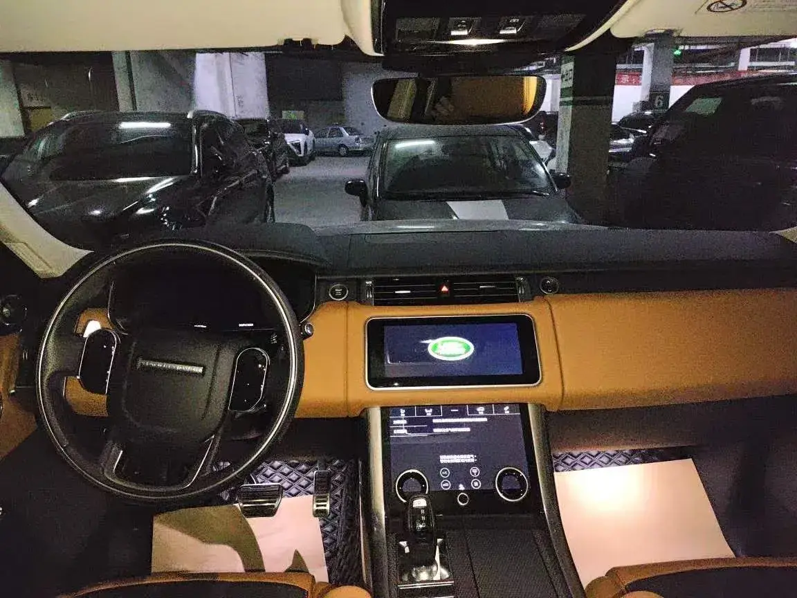 2020 LAND ROVER thumbnail 4