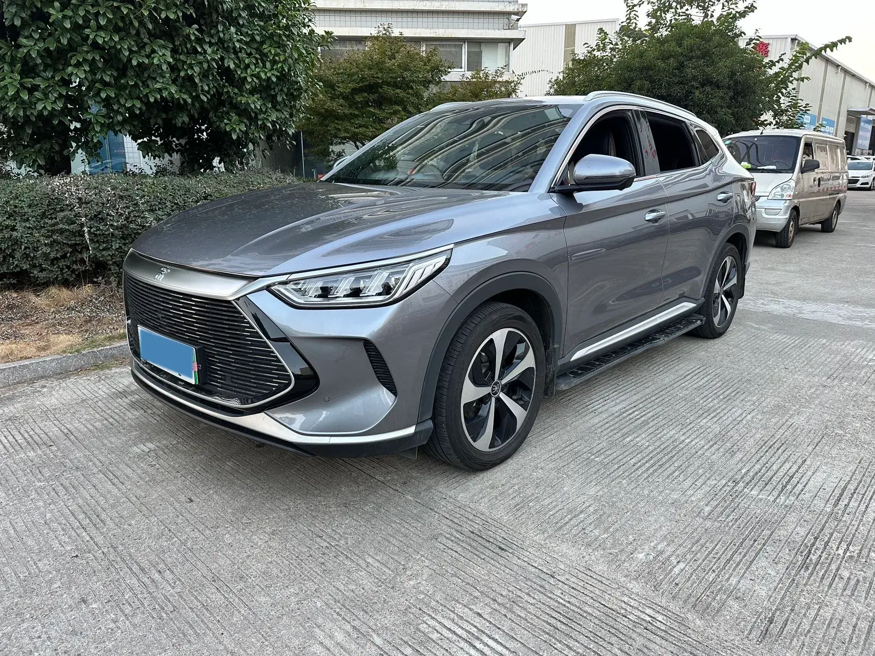 2021 BYD SONG view 1