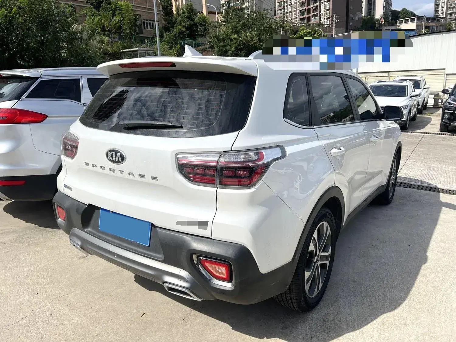 2018 KIA SPORTAGE thumbnail 4