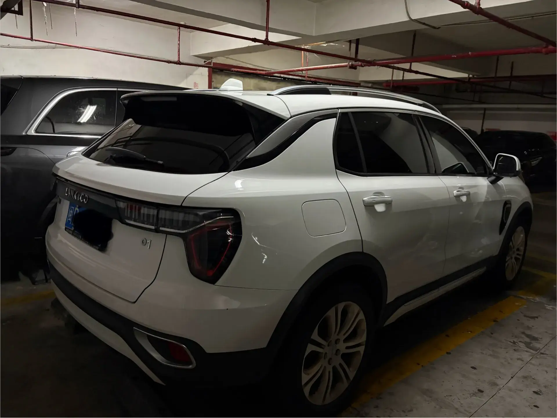 2017 LYNK&CO 01 thumbnail 4