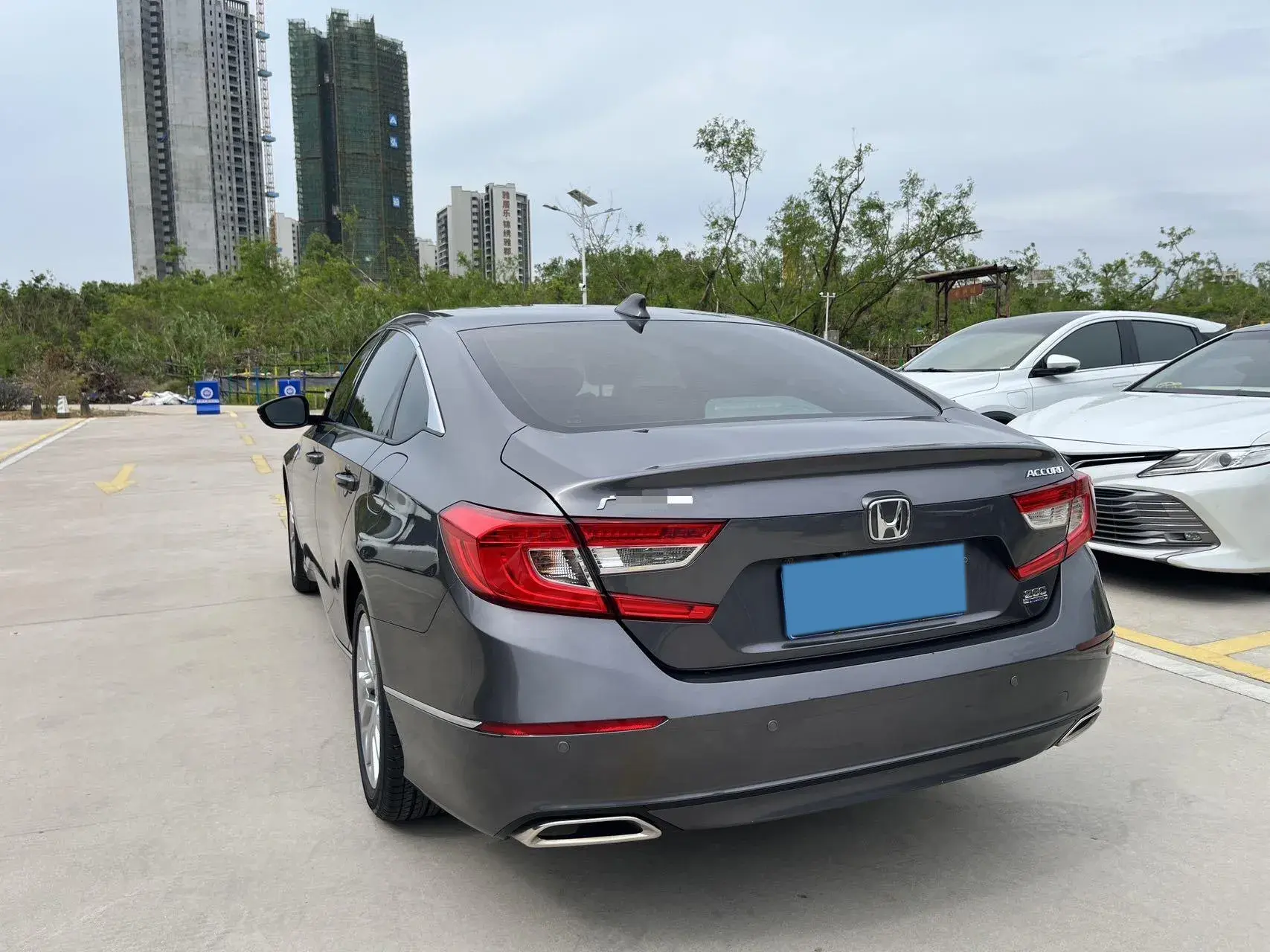 2018 HONDA ACCORD thumbnail 4