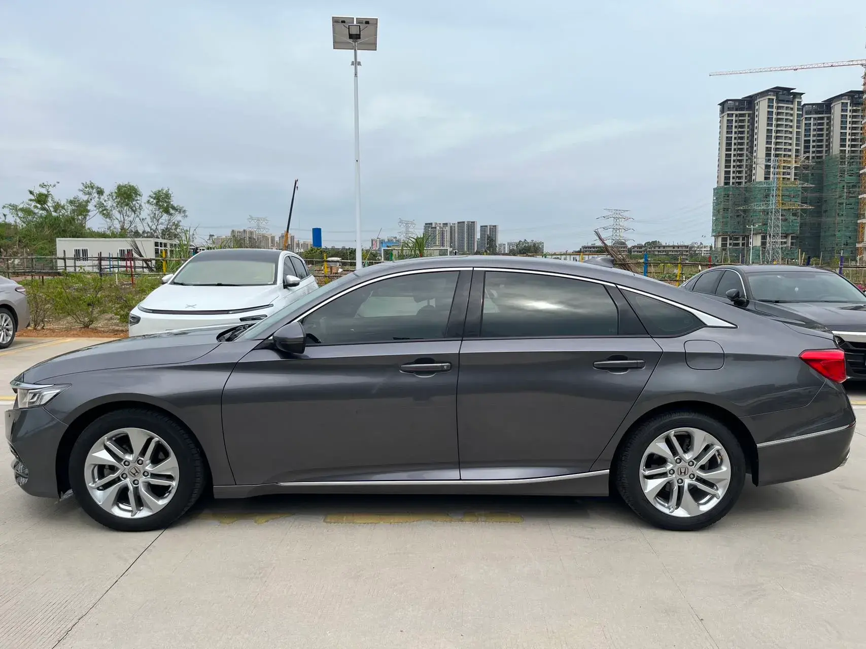 2018 HONDA ACCORD thumbnail 3