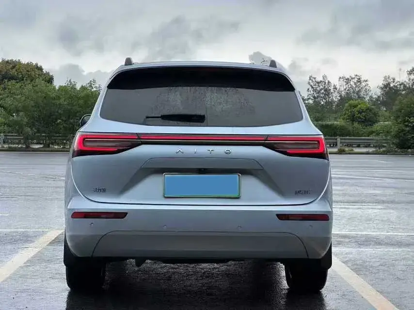 2024 AITO AITO thumbnail 3