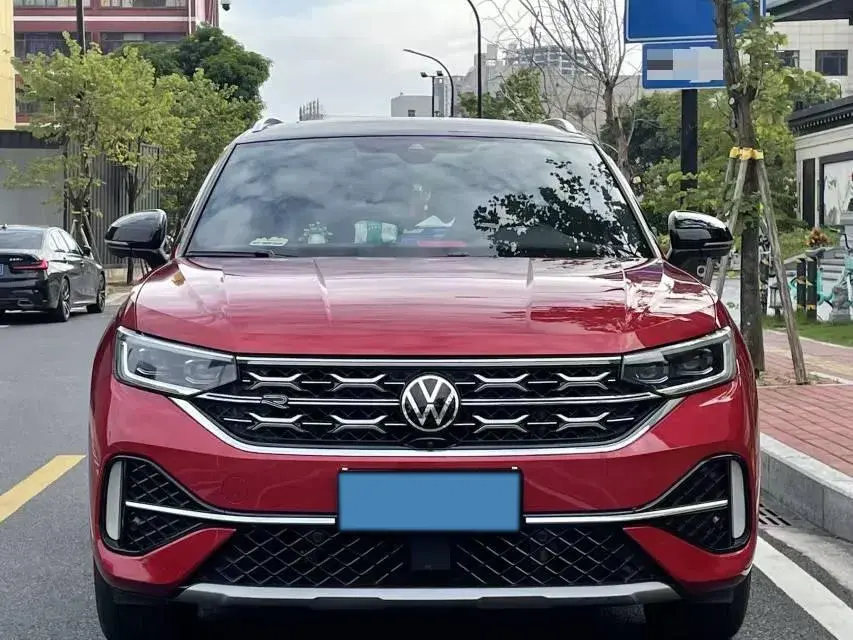 2023 VOLKSWAGEN TAYRON thumbnail 2