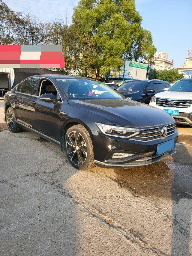 2020 VOLKSWAGEN MAGOTAN thumbnail 3