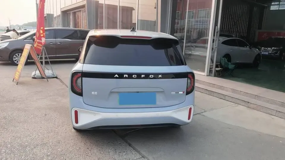 2024 ARCFOX KAOLA BEV 58.8KWH,autocango,china used car exporter,china ev exporter,chinese used car exporter,chinese used ev exporter