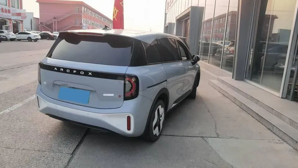 2024 ARCFOX KAOLA BEV 58.8KWH,autocango,china used car exporter,china ev exporter,chinese used car exporter,chinese used ev exporter