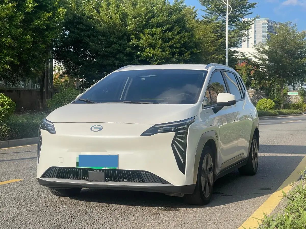 2023 Aion Y BEV 68.2KWH