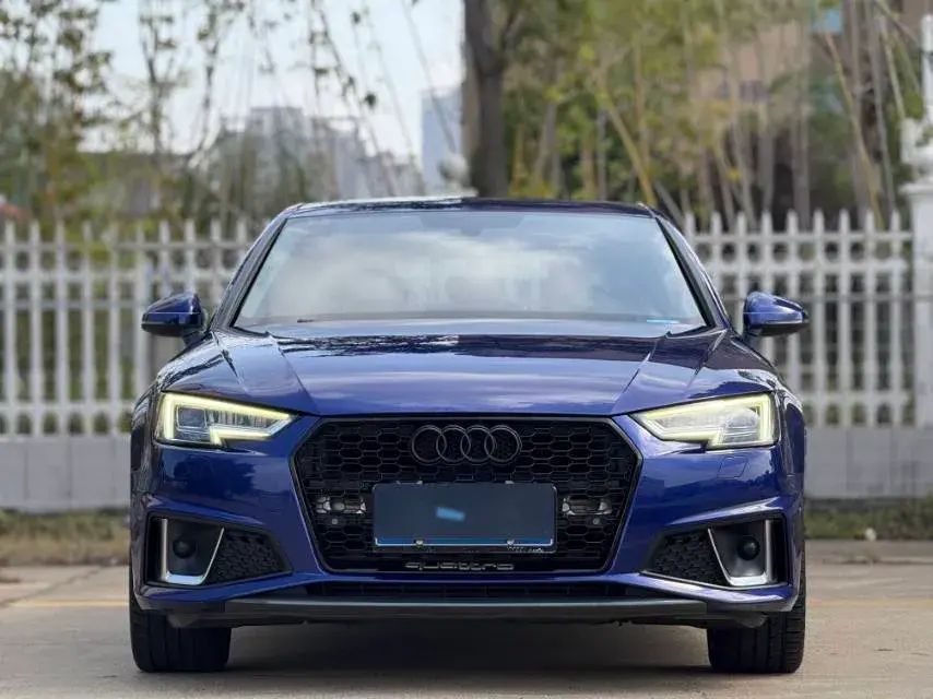 2019 AUDI A4L thumbnail 2