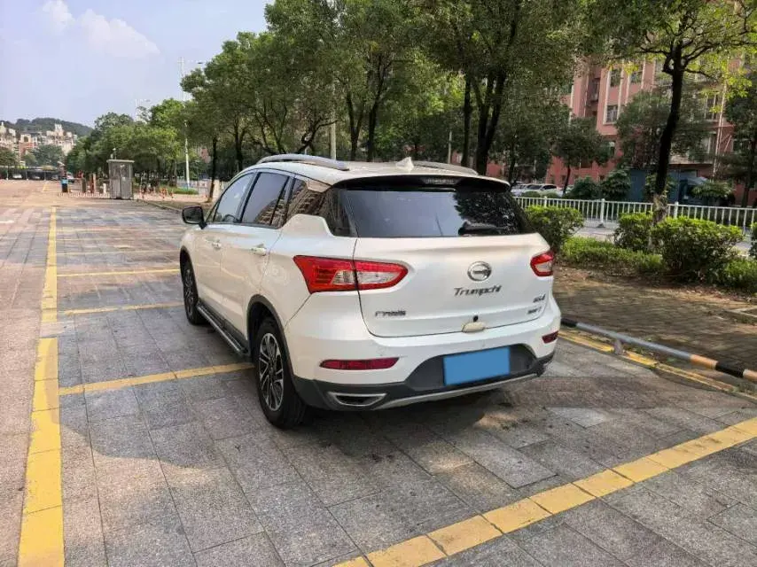 2018 GAC TRUMPCHI thumbnail 3