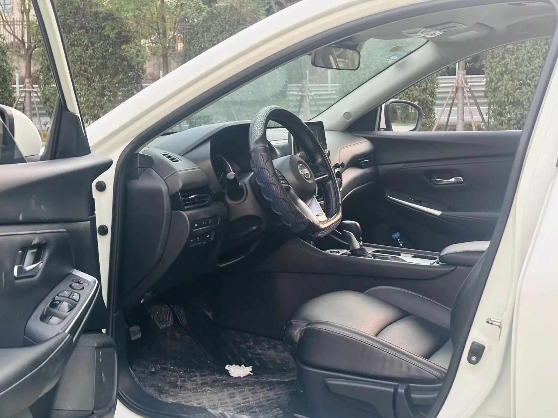 2020 NISSAN SYLPHY thumbnail 4