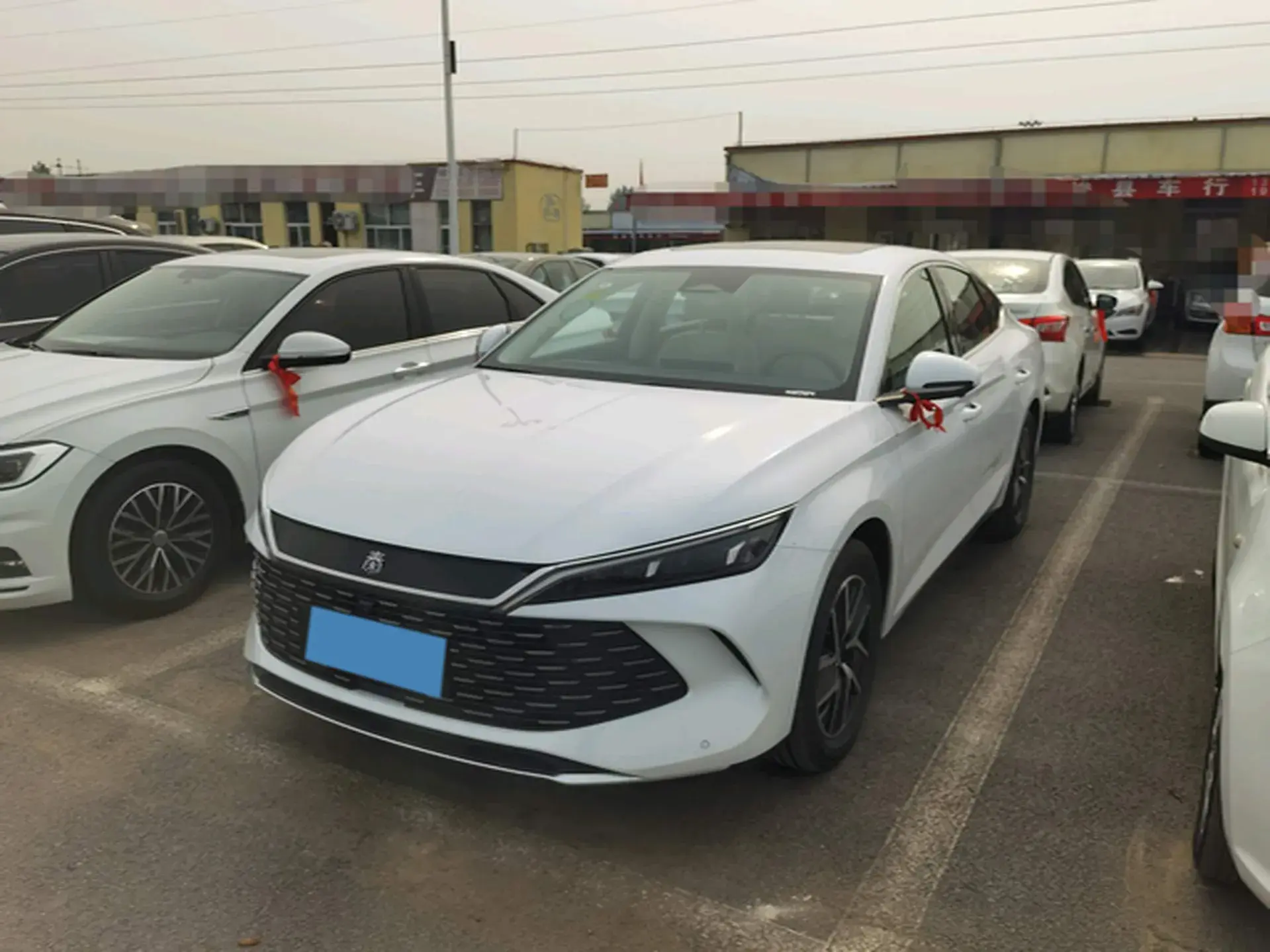 2024 BYD QINL view 1