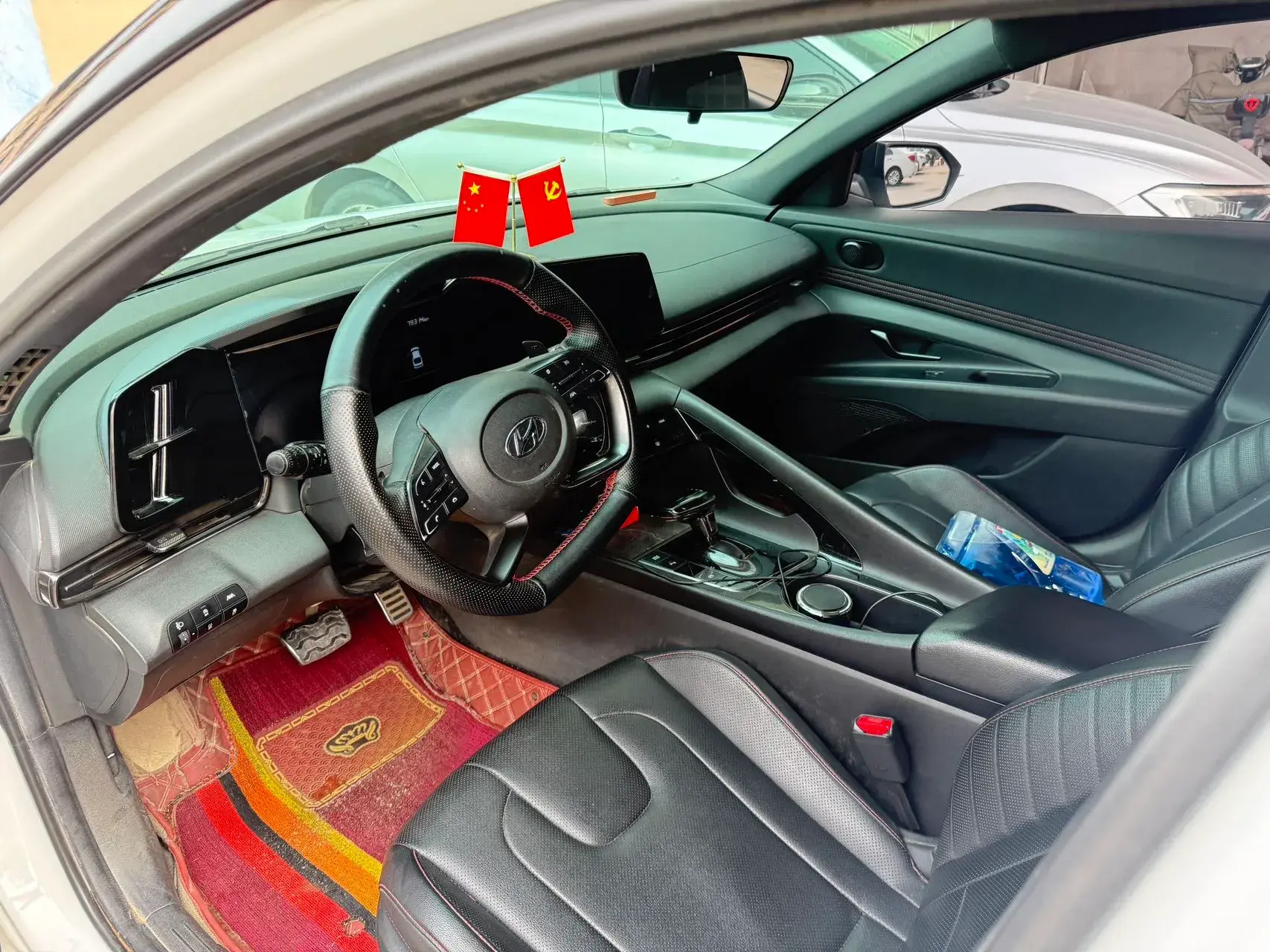 2021 HYUNDAI ELANTRA thumbnail 3