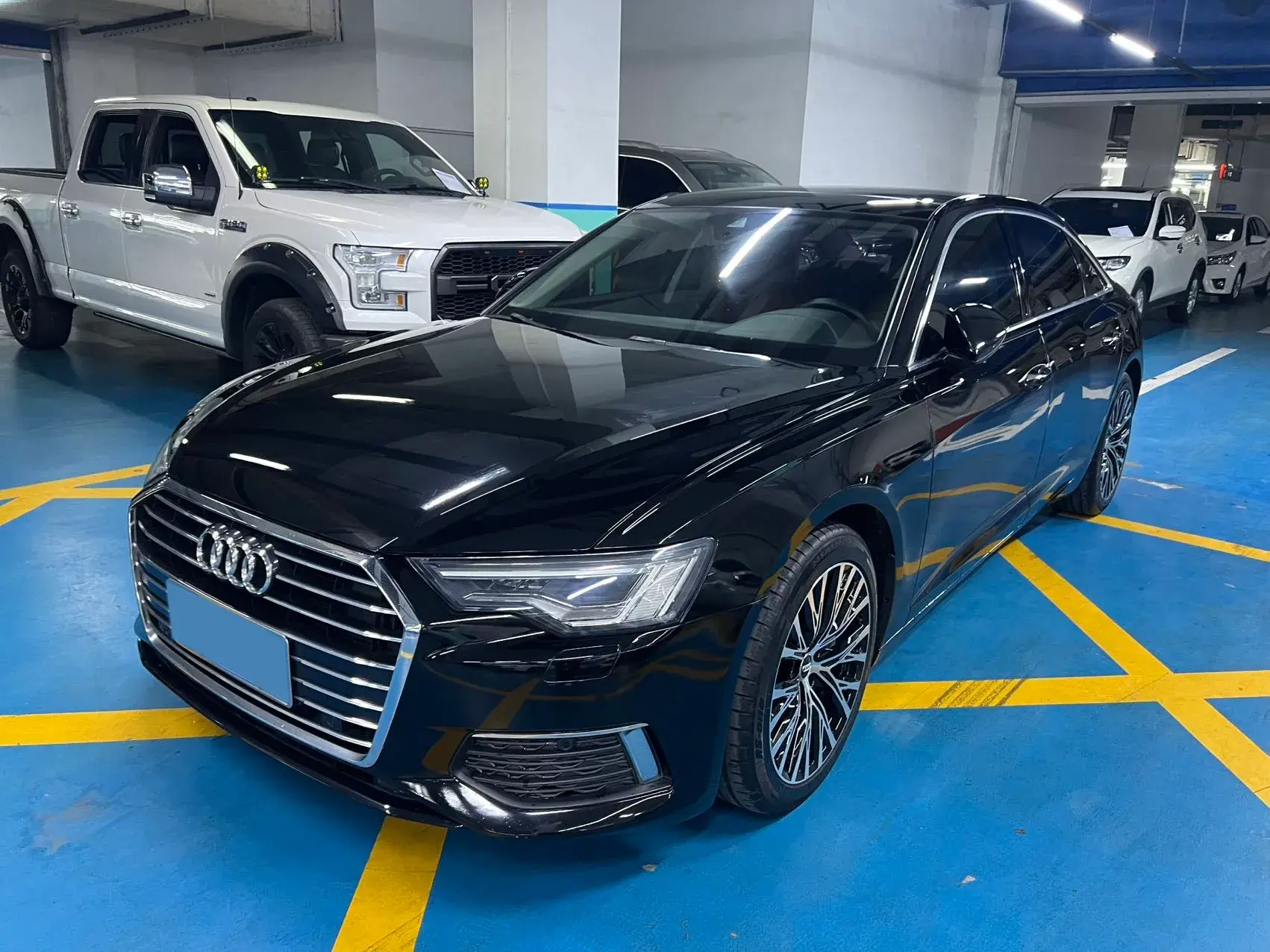 2021 AUDI A6L view 1