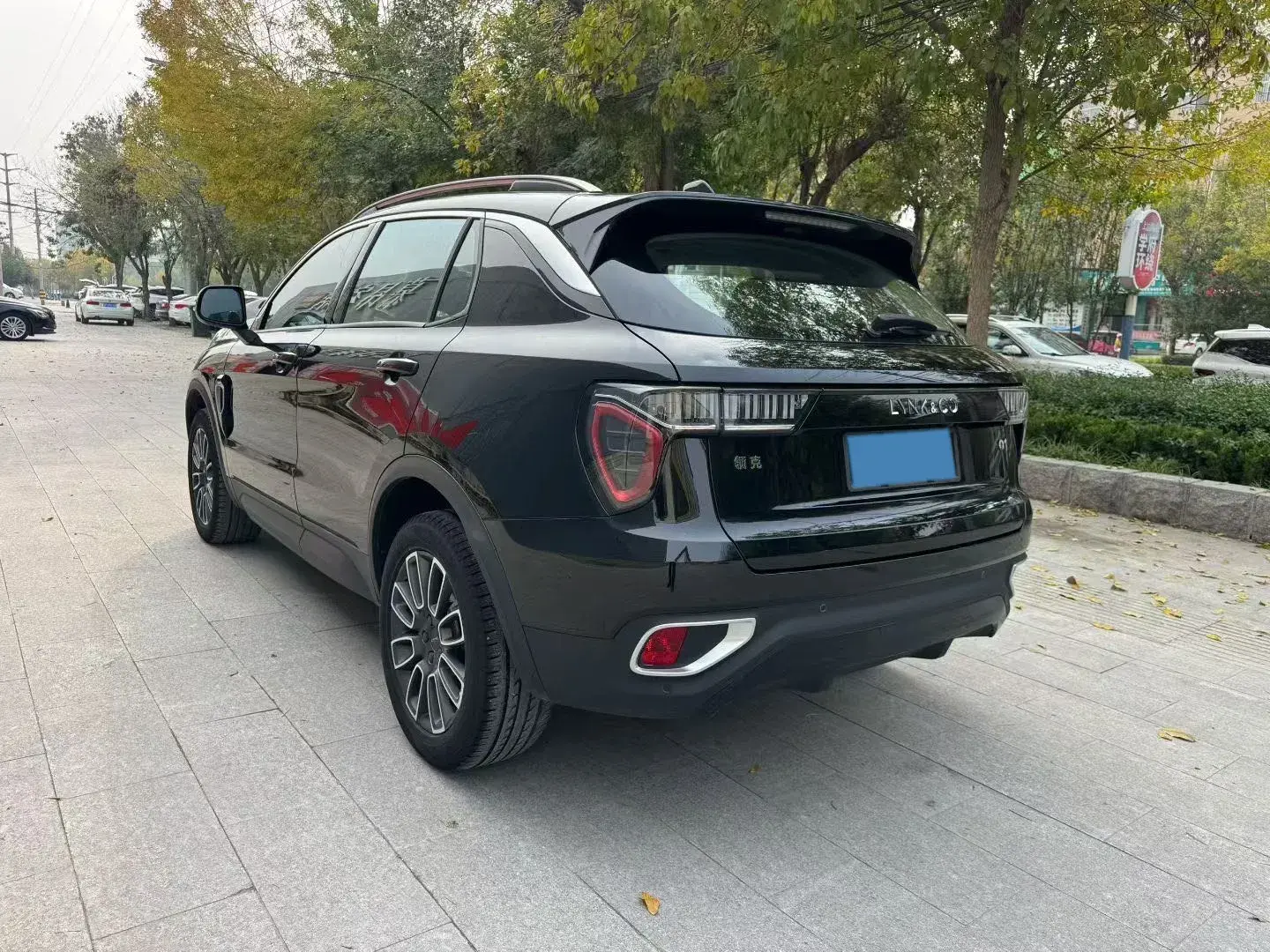 2020 LYNK&CO 01 thumbnail 4