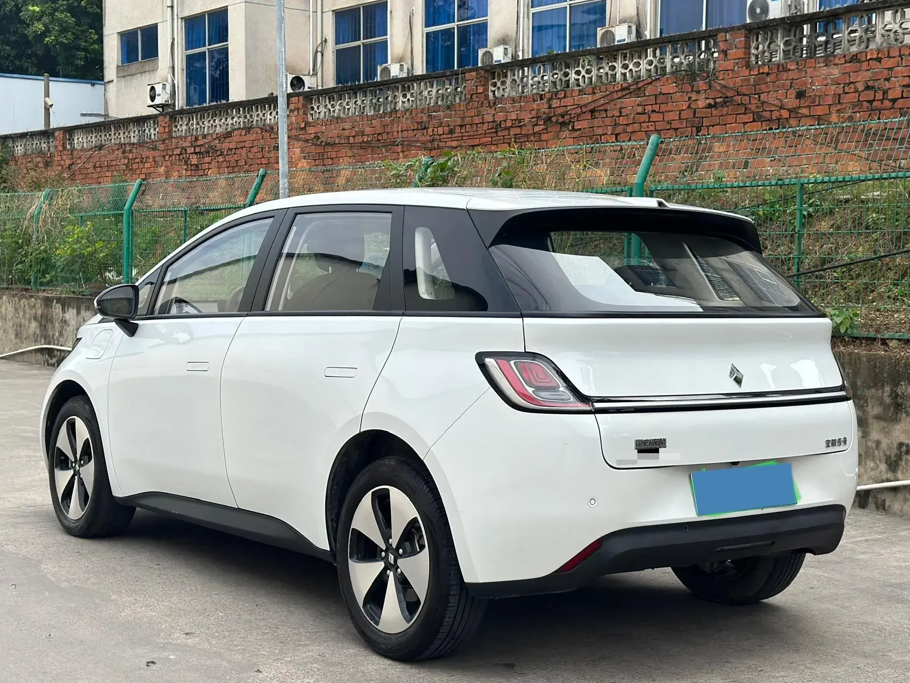 2023 BAOJUN CLOUD thumbnail 4