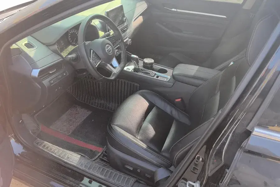 2020 NISSAN TEANA thumbnail 4