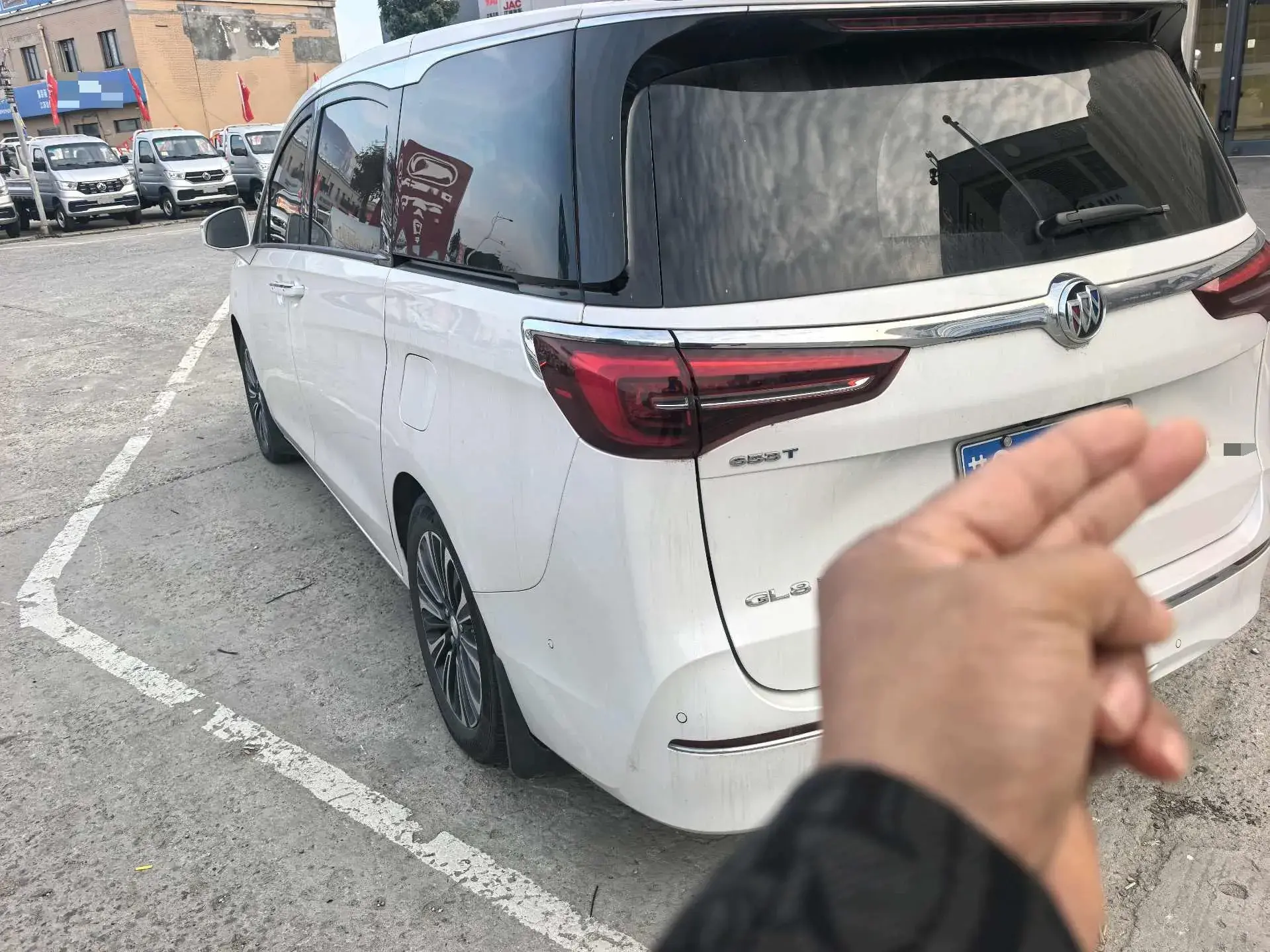 2022 BUICK GL8 thumbnail 2