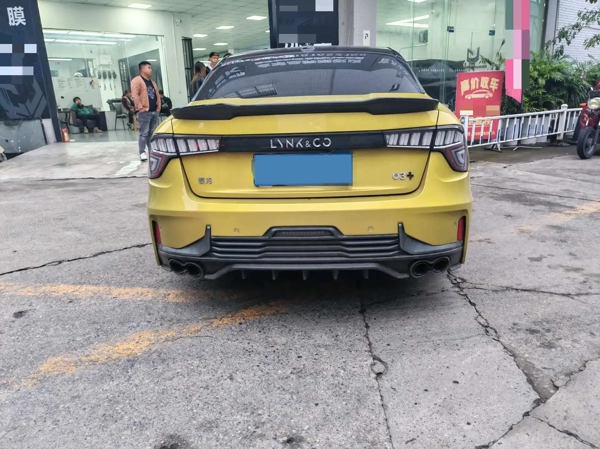 2020 LYNK&CO 03 thumbnail 4