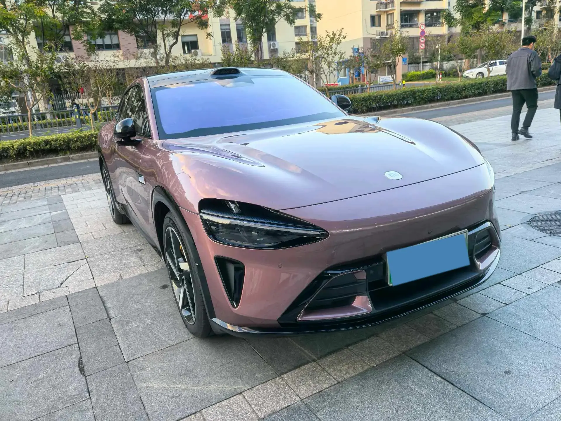 2025 MI YU7 thumbnail 2