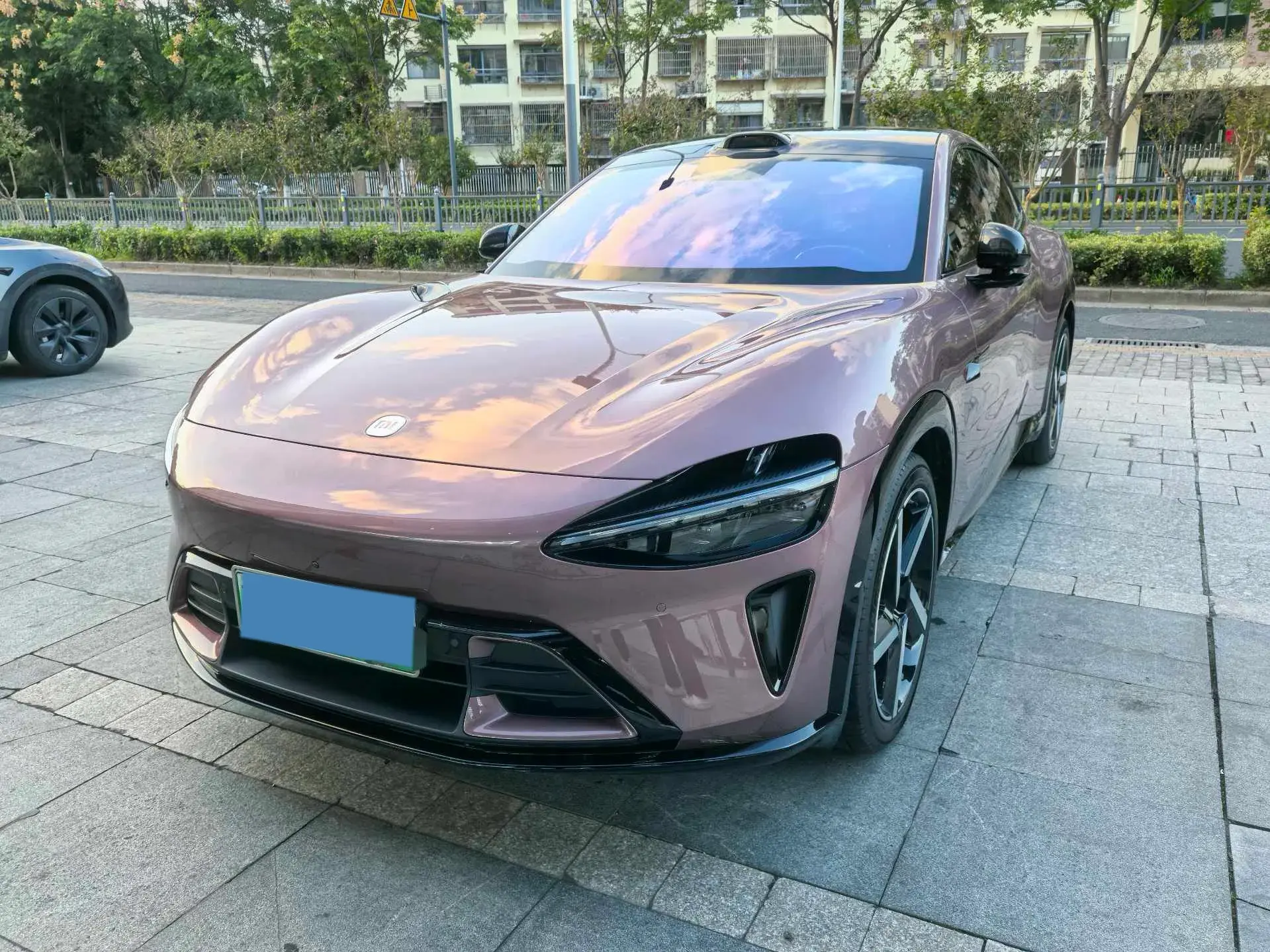 2025 MI YU7 view 1