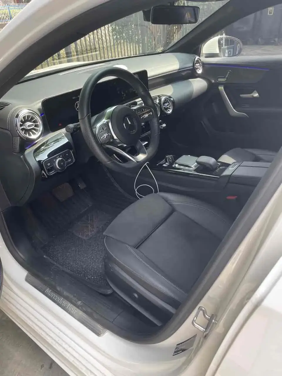 2020 MERCEDES-BENZ A thumbnail 2