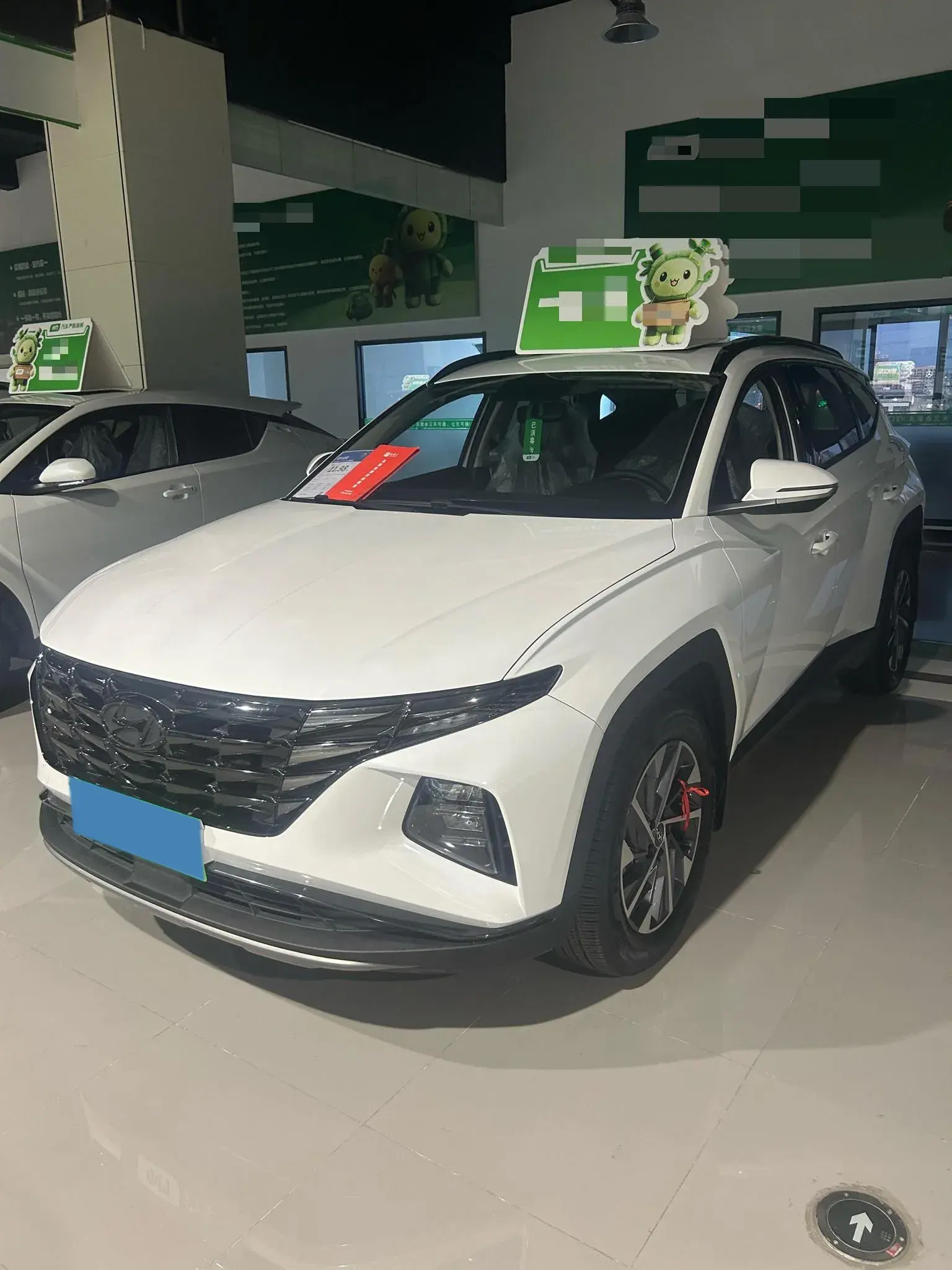 2021 HYUNDAI TUCSON view 1