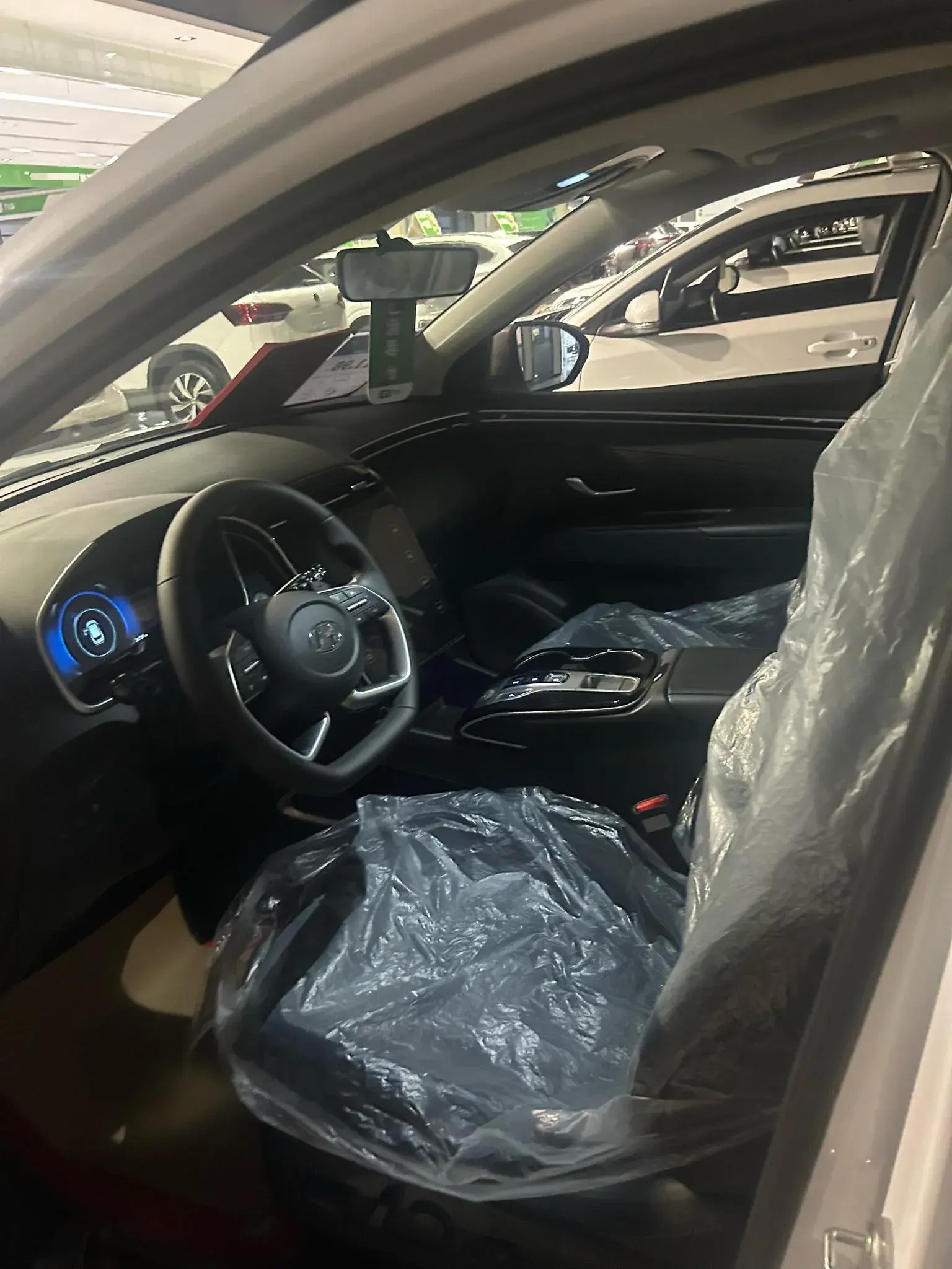 2021 HYUNDAI TUCSON thumbnail 4