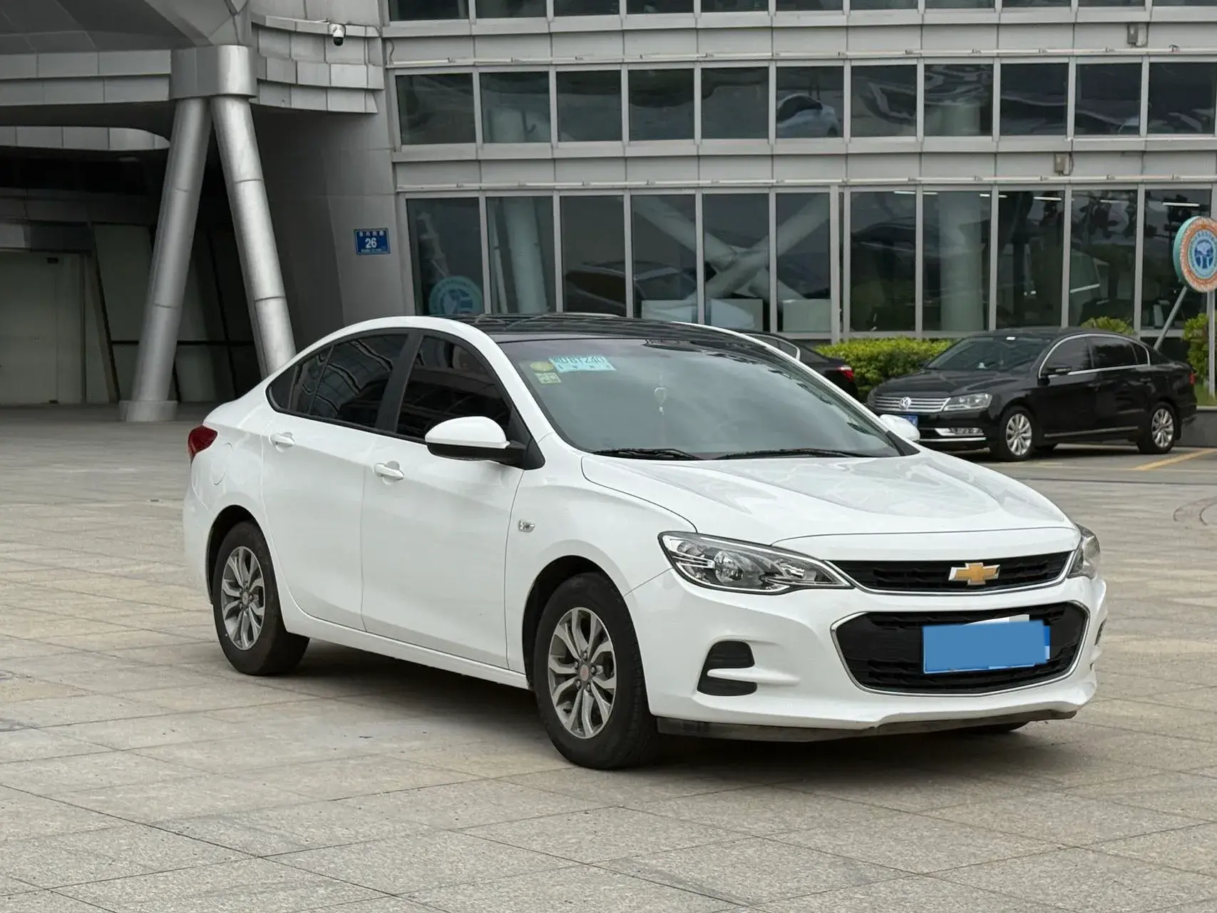 2018 CHEVROLET CAVALIER thumbnail 3