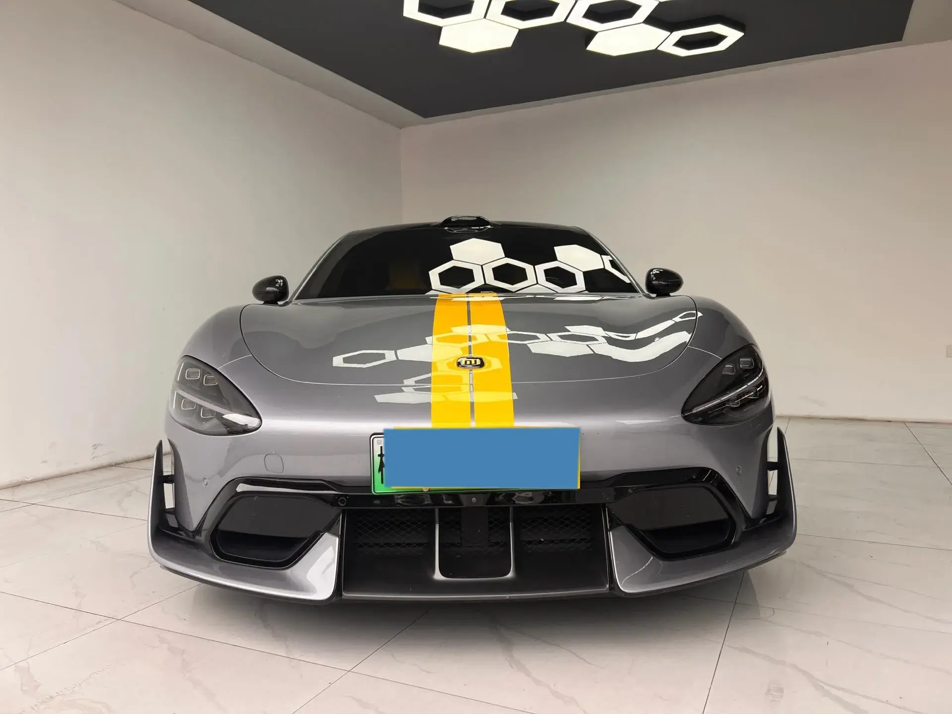 2025 MI SU7 thumbnail 2