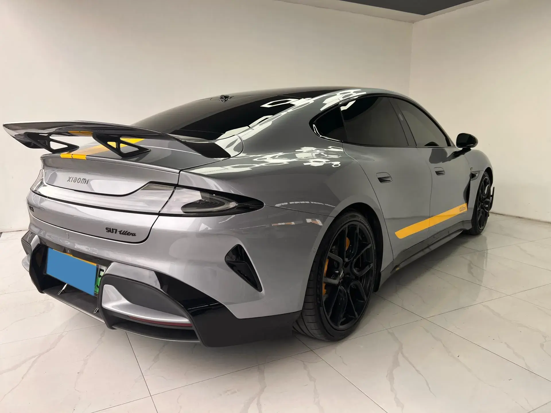 2025 MI SU7 thumbnail 3