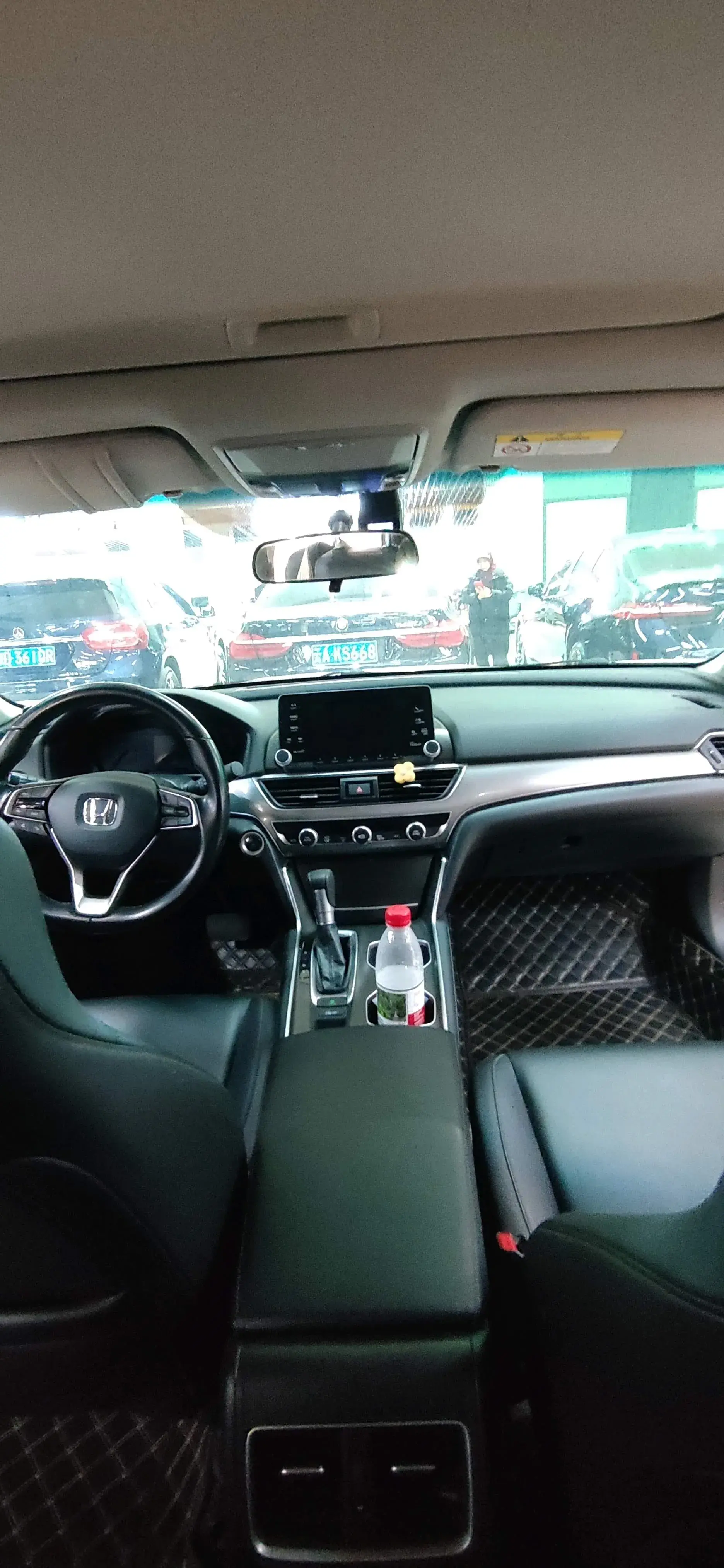 2018 HONDA ACCORD thumbnail 4