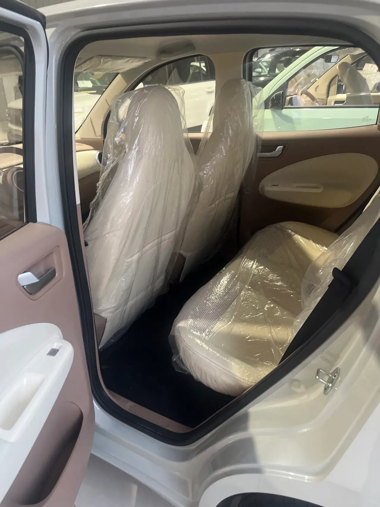 2025 WULING HONGGUANG thumbnail 4