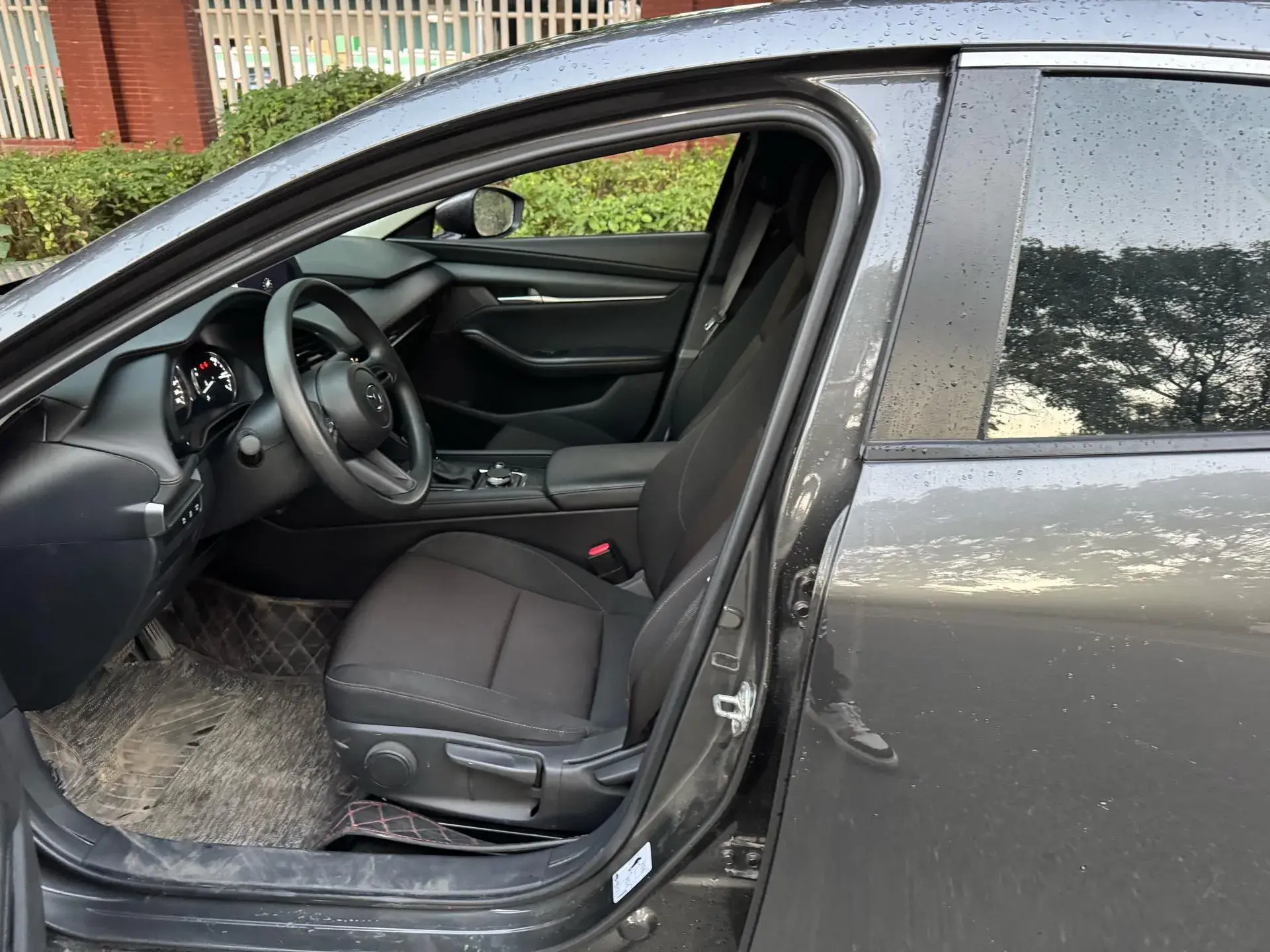 2021 MAZDA 3 thumbnail 4