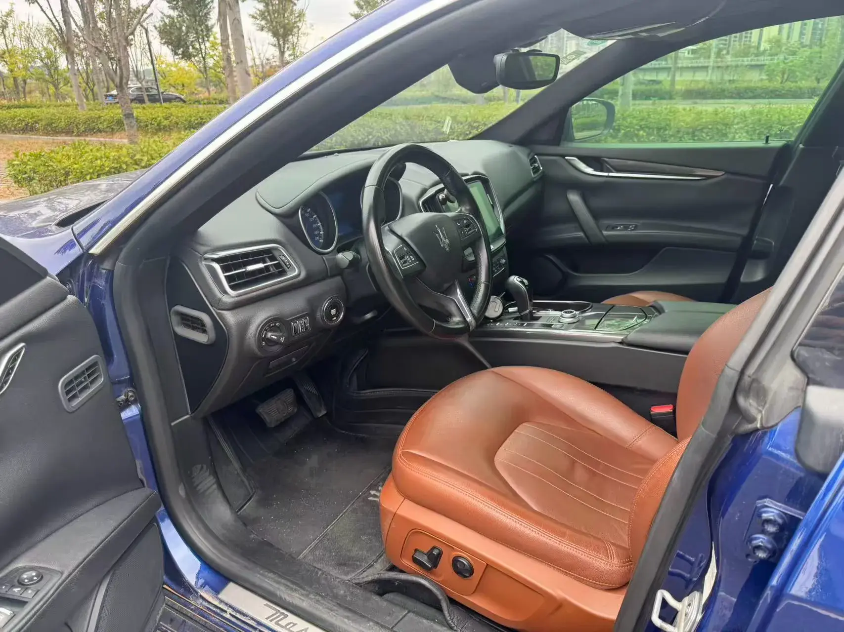 2018 MASERATI GHIBLI thumbnail 3