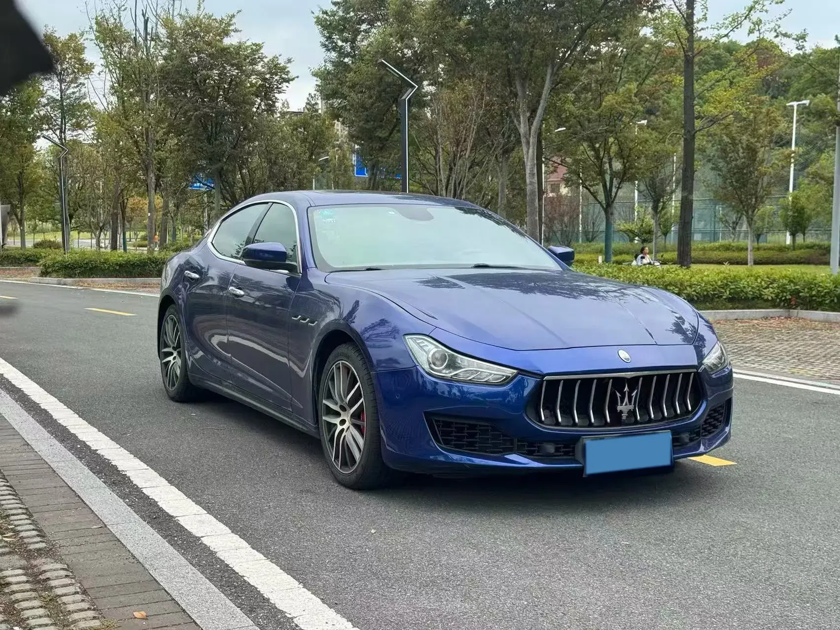 2018 MASERATI GHIBLI thumbnail 2