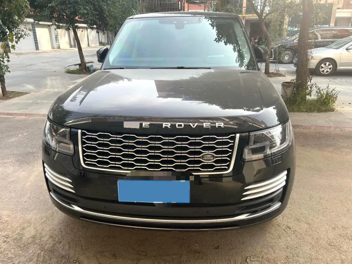 2021 LAND ROVER thumbnail 2