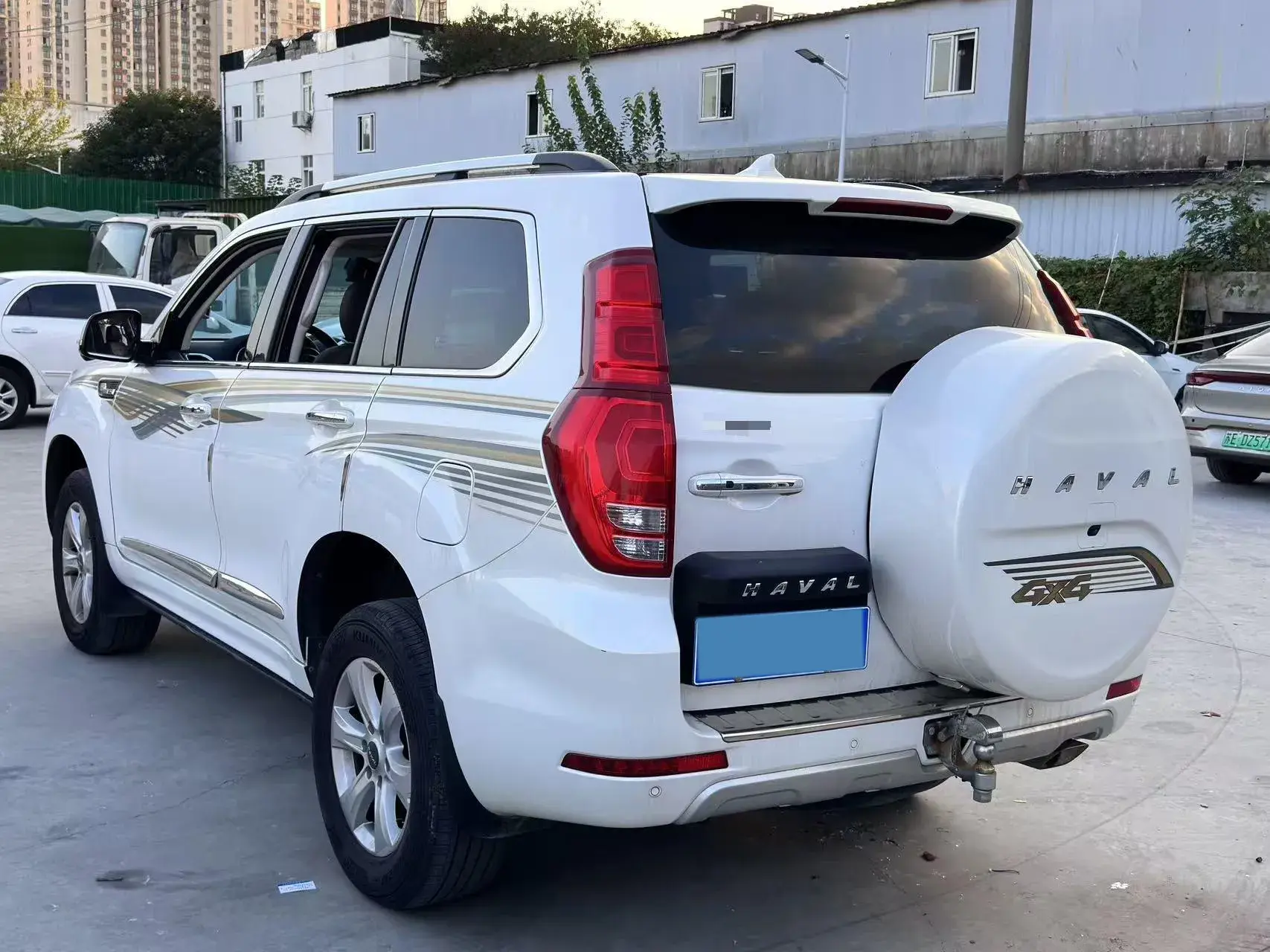 2022 HAVAL H9 thumbnail 3