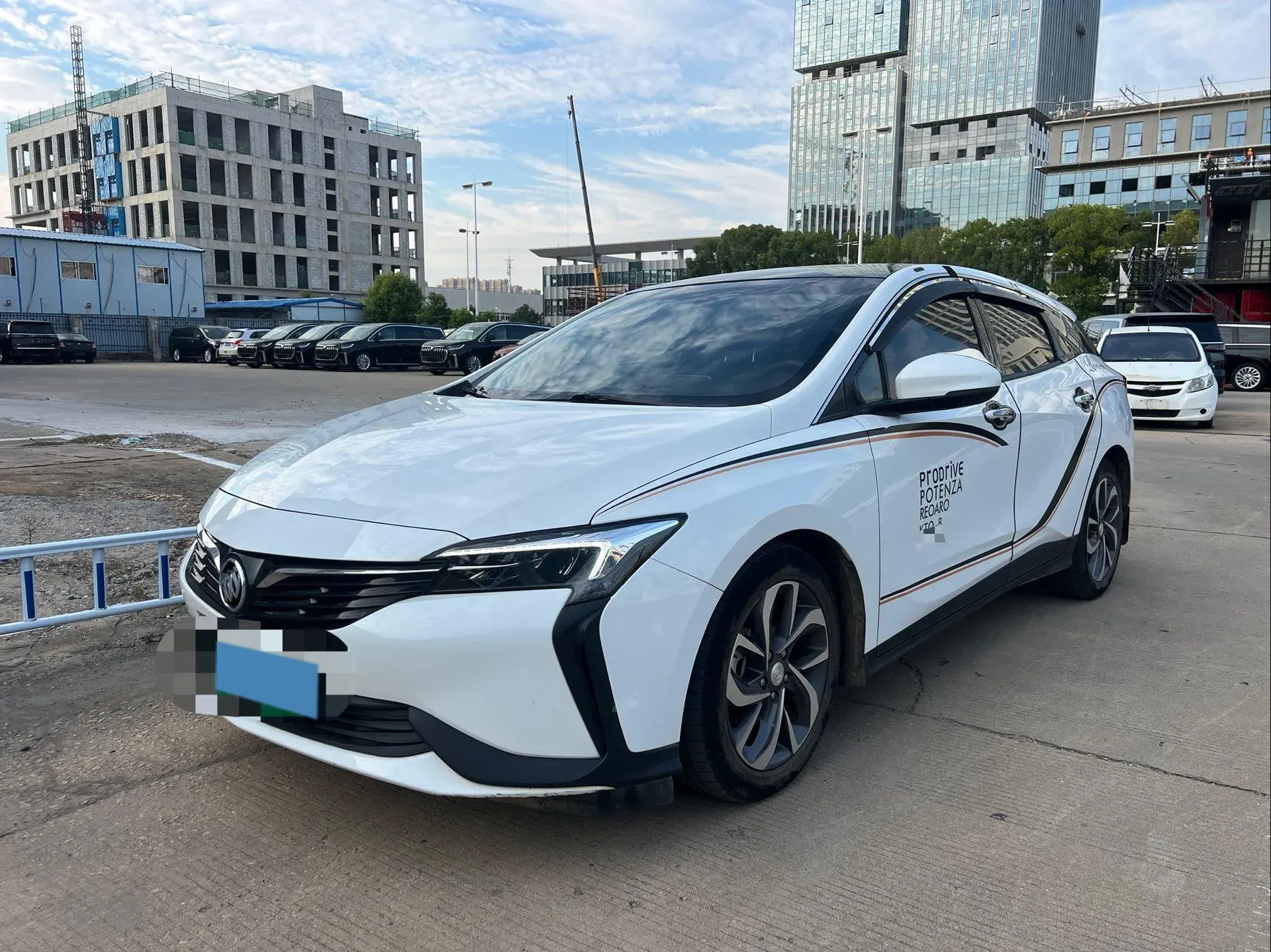2022 BUICK VELITE view 1