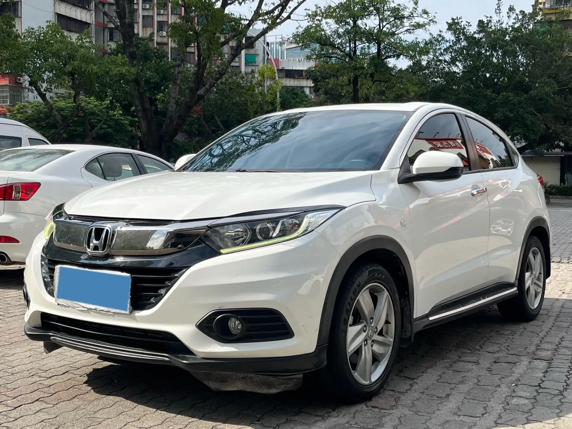 2020 HONDA VEZEL view 1