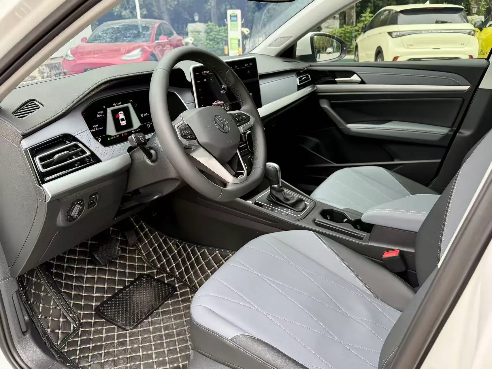 2024 VOLKSWAGEN LAVIDA thumbnail 4