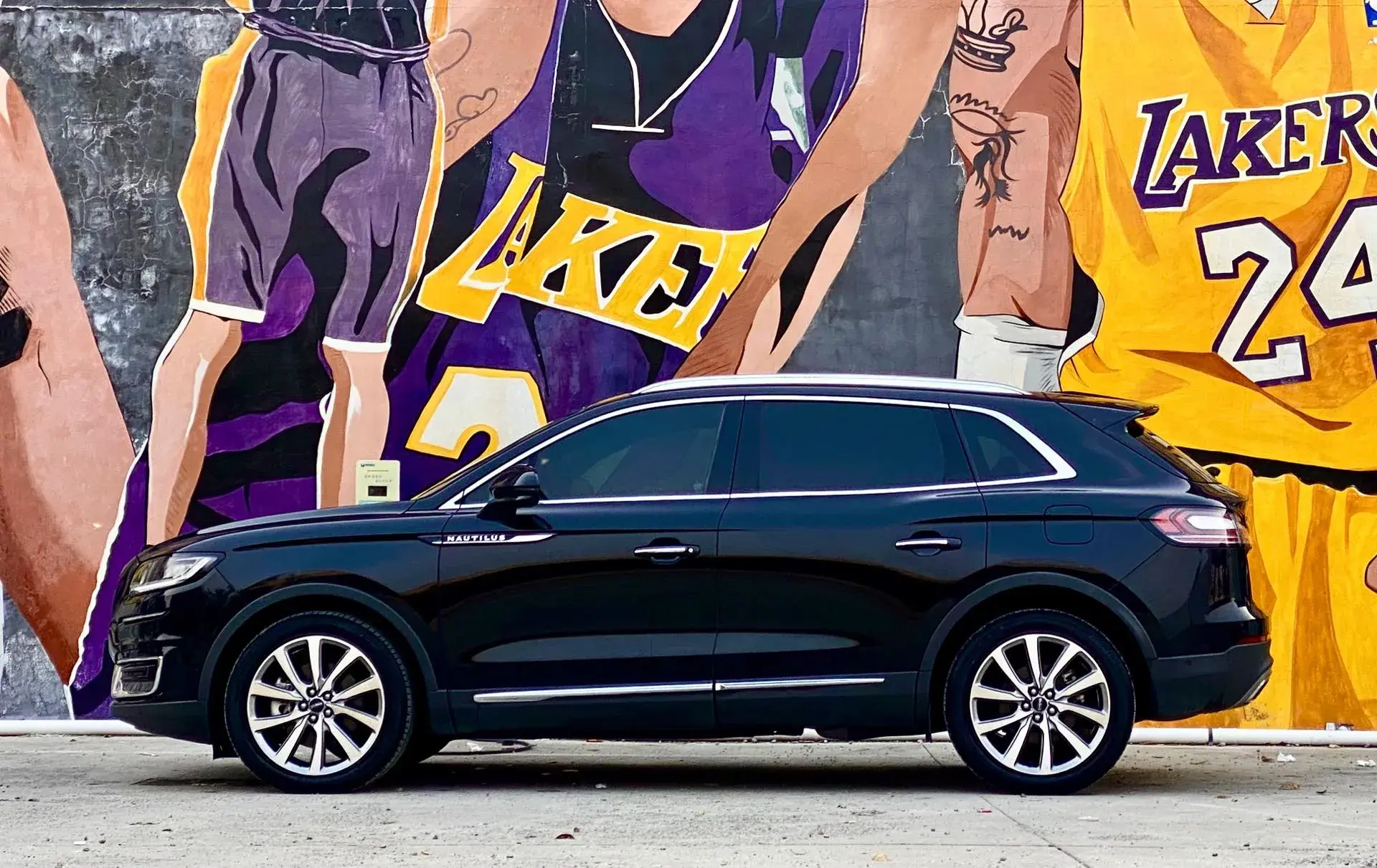 2019 LINCOLN NAUTILUS thumbnail 3