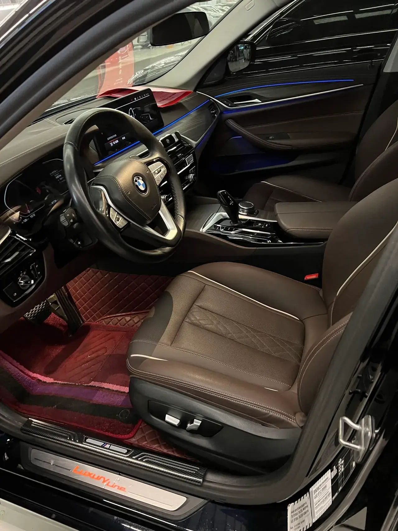 2022 BMW 5 thumbnail 2